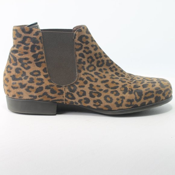 Taryn Rose Leopard Chelsea Booties SZ EU38 US6 - Picture 1 of 15